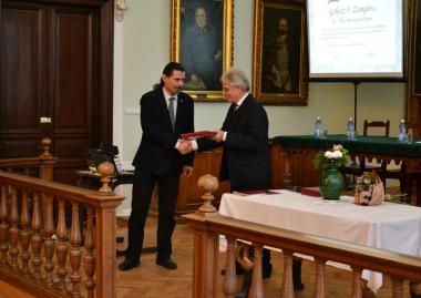 Gobesz F. Zsongort  Gr. Mikó Imre-emléklappal tüntették ki