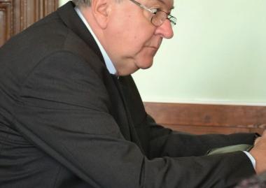 Elhunyt dr. Kovács Dezső egyetemi tanár, az EME Orvos- és Gyógyszerésztudományi szakosztály volt elnöke, az MTA köztestületi tagja.