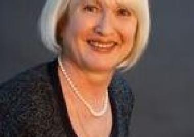 Akadémiai Újságírói Díj Kovács Kiss Gyöngynek, az Erdélyi Múzeum és a Korunk főszerkesztőjének