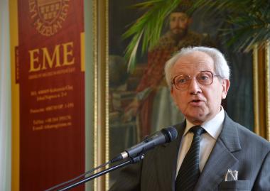 Elhunyt Szilágyi Pál matematikus, az EME tiszteleti tagja, az MTA külső tagja