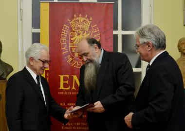 Apáthy István tudományos díjat kapott Kolumbán József