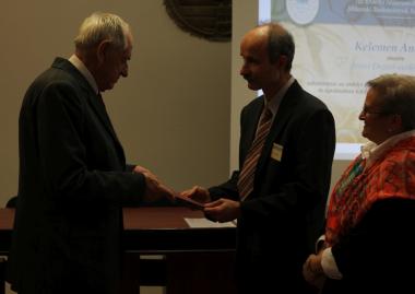 Kelemen András, a Sapientia EMTE Műszaki és Humántudományok Kar dékánja az idei Jenei Dezső-díjas