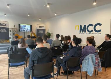 A budapesti MCC hallgatóinak tartott előadást Bitay Enikő