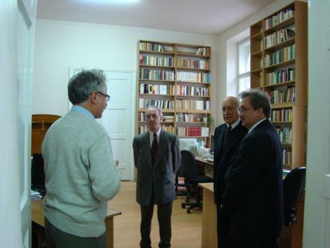 Füzes Oszkár nagykövet látogatása az EMÉ-nél