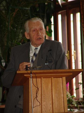 Elhunyt Csetri Elek akadémikus, az EME tiszteleti tagja