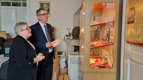 Az EME-hez látogatott Zakar Péter, a Szegedi Tudományegyetem rektorhelyettese