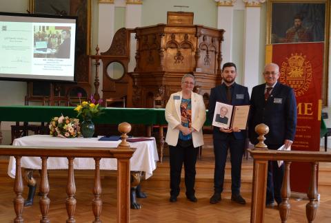 Gál Károly István kiemelkedő kutatási tevékenységeiért Maros Dezső-díjban részesült