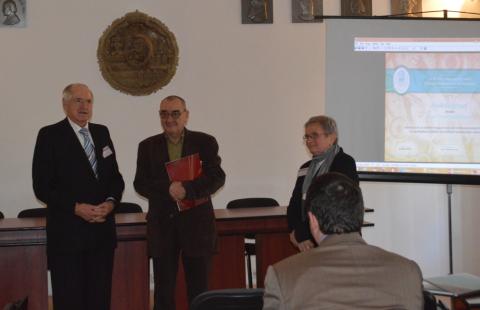 Jenei Dezső-emléklapban részesült András József, a Petrozsényi Egyetem professzora