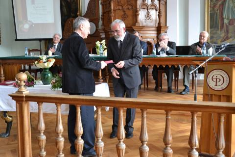 Egyed Zs.  Imrét az EME Orvos és Gyógyszerésztudományi Szakosztályának volt elnökét Gr. Mikó Imre-emléklappal tüntették ki