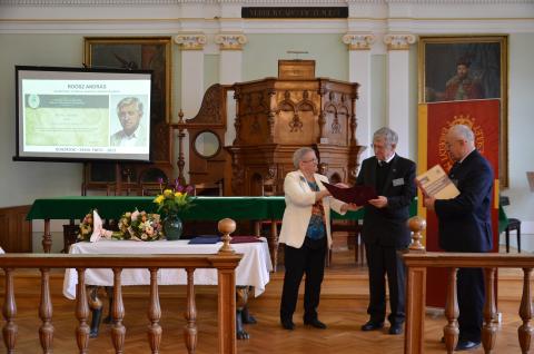Jenei Dezső-emléklappal tüntették ki Roósz András professor emeritust, akadémikust